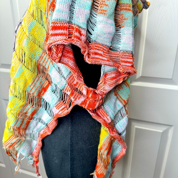 Sparrow Colorful Knit Hooded Poncho Sweater XS Boho Fringe Festival Vibes - Picture 3 of 8